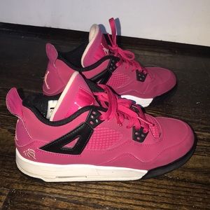 Jordan 4 Retro Voltage Cherry (GS) used